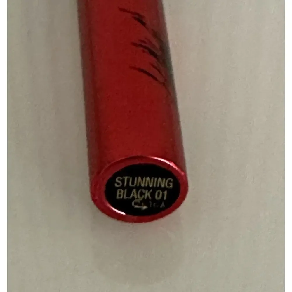 NEW Elizabeth Arden .3oz Grand Entrance Mascara STUNNING BLACK 01 $28 MSRP